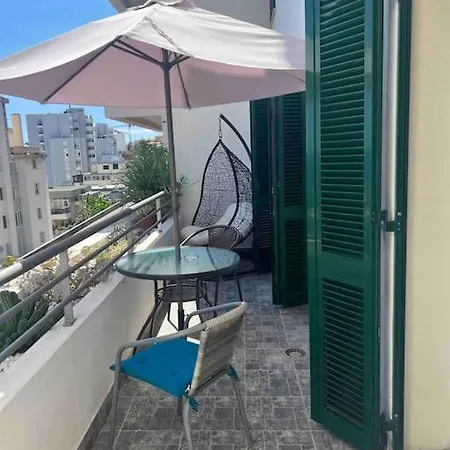 Stunning 3 Bed Flat In Lido * فونشال