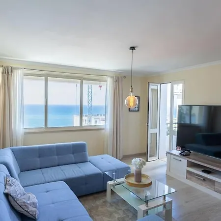 شقة Stunning 3 Bed Flat In Lido فونشال